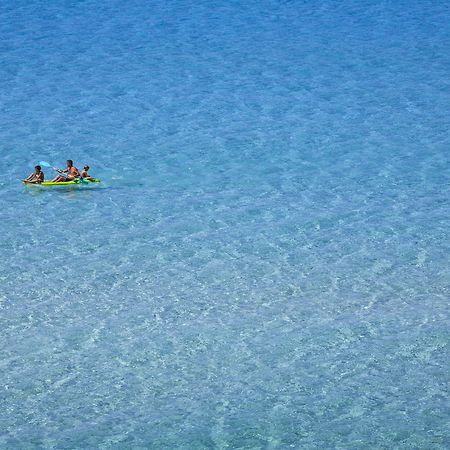 Formentera Mar Apartamentos Aviacio La Savina  Buitenkant foto